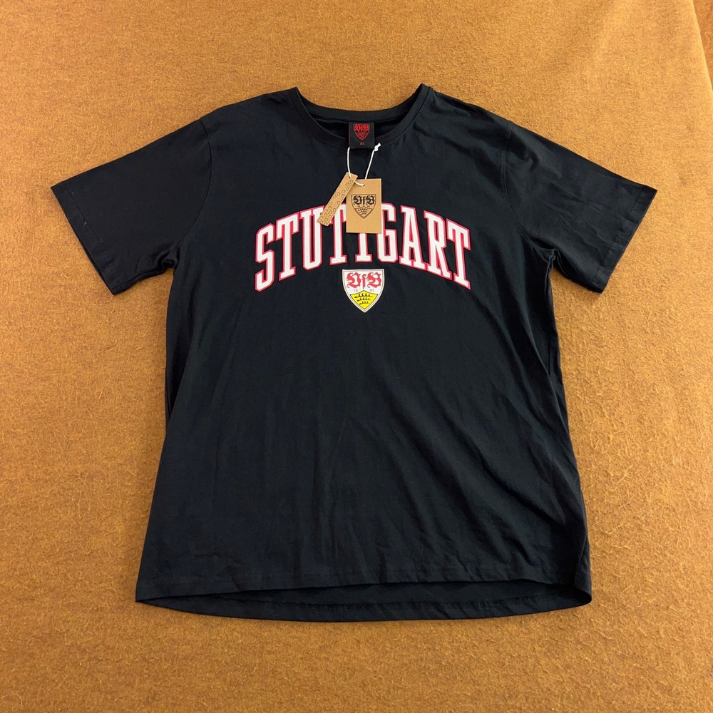 VfB Stuttgart Mens XL Black Organic Cotton Graphic College T-Shirt NWT *Flaw